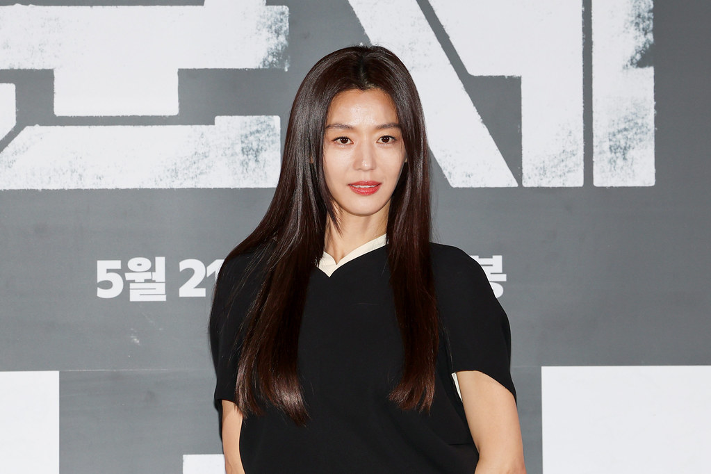전지현 출생
